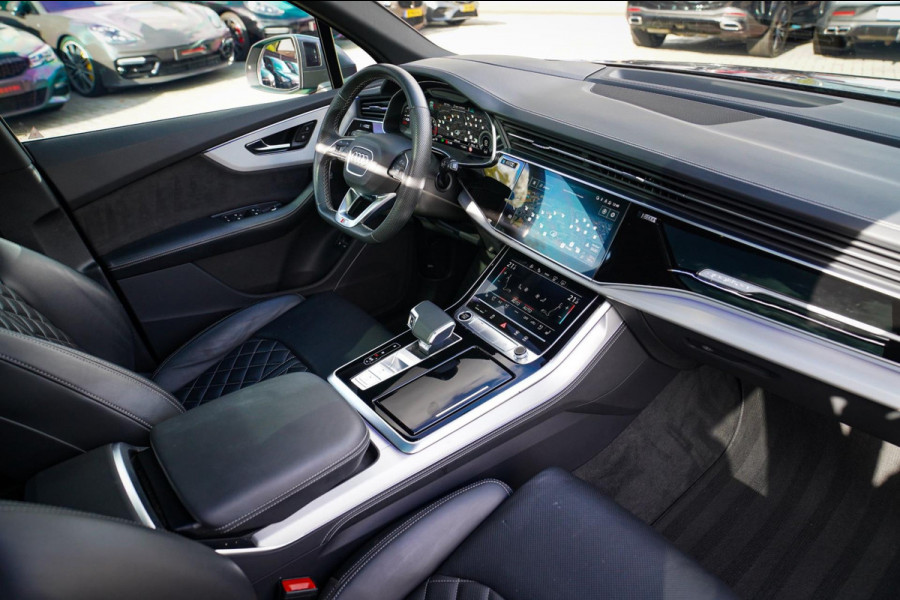Audi Q7 55 TFSI Quattro Pro Line Plus | Panorama | Massage | Trekhaak | RS zetels | HUD | Adaptieve Cruise Control | Lane Assist |