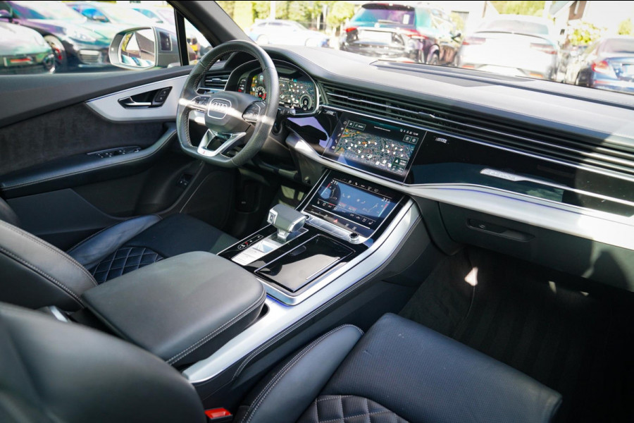 Audi Q7 55 TFSI Quattro Pro Line Plus | Panorama | Massage | Trekhaak | RS zetels | HUD | Adaptieve Cruise Control | Lane Assist |