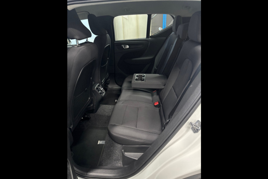 Volvo XC40 1.5 T2 Business Pro Navi | Clima | Cruise| Camera | Trekhaak