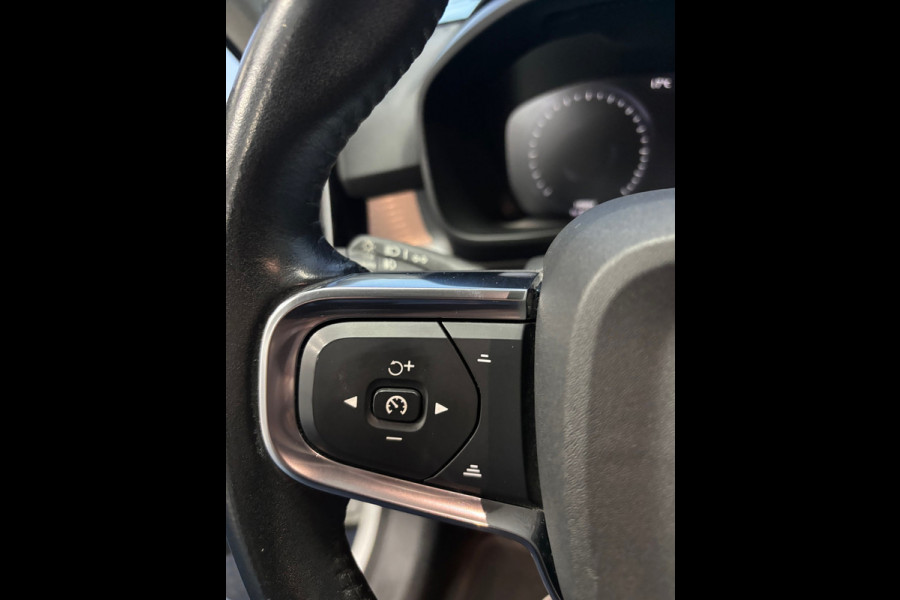Volvo XC40 1.5 T2 Business Pro Navi | Clima | Cruise| Camera | Trekhaak