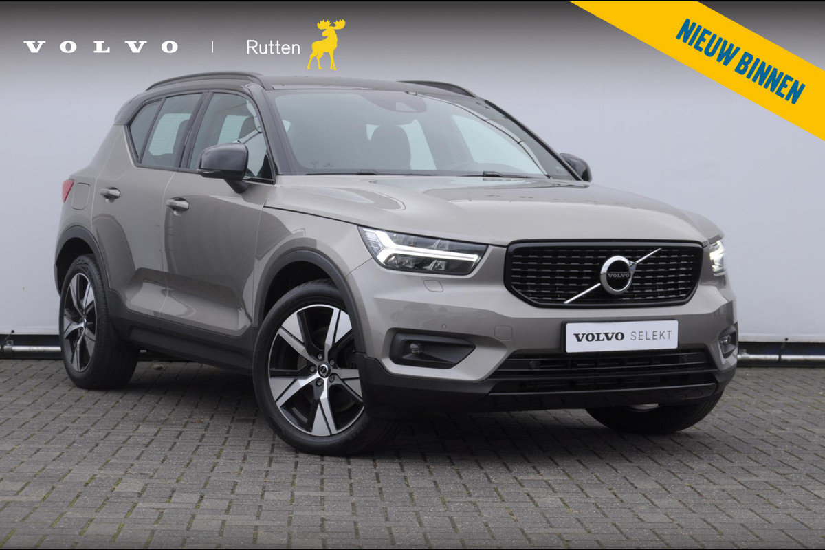Volvo XC40 T4 211PK Automaat Recharge R-Design / Keyless entry / Elektrische achterklep / Leder met alcantara interieur / Parkeersensoren met camera / Stoel - en stuurwielverwarming / Apple carplay Volvo XC40 T4 211PK Automaat Recharge R-Design / Keyless entry / Elektrische achterklep / Leder met alcantara interieur / Parkeersensoren met camera / Stoel - en stuurwielverwarming / Apple carplay