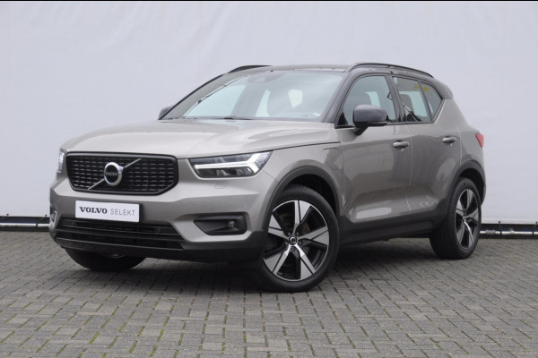 Volvo XC40 T4 211PK Automaat Recharge R-Design / Keyless entry / Elektrische achterklep / Leder met alcantara interieur / Parkeersensoren met camera / Stoel - en stuurwielverwarming / Apple carplay