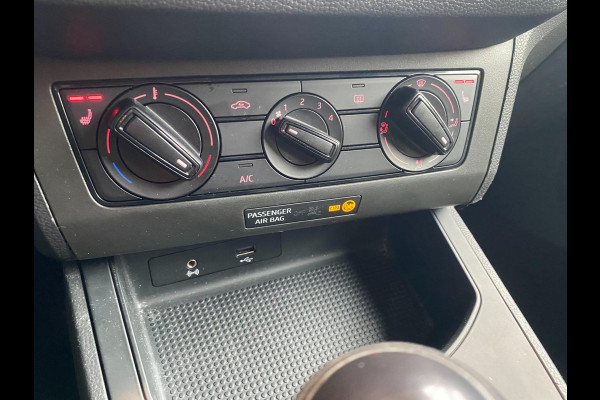 Seat Ibiza 1.0 MPI Reference Stoelverw Airco Blueth Camera PDC Frontassist