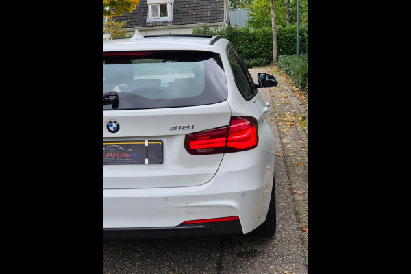 BMW 3 Serie Touring M Sport Nov-2019 NAP Panorama CarPlay GARANTIE inbeg. LED Breedset velgen RIJKLAAR APK tot 4-2027