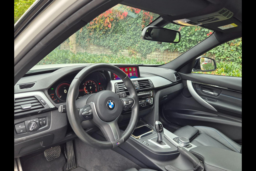 BMW 3 Serie Touring M Sport Nov-2019 NAP Panorama CarPlay GARANTIE inbeg. LED Breedset velgen RIJKLAAR APK tot 4-2027