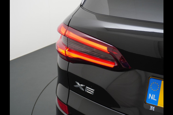 BMW X5 xDrive45e High Executive M SPORT | MEGA COMPLEET | DRIVING ASS. PROFF. | LASER | VERWARMDE STOELEN-STUUR-ACHTERBANK | TREKHAAK | HEAD UP | 1E EIGENAAR+DEALER ONDERHOUDEN