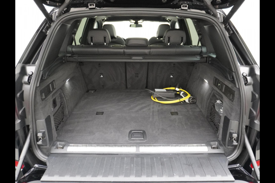 BMW X5 xDrive45e High Executive M SPORT | MEGA COMPLEET | DRIVING ASS. PROFF. | LASER | VERWARMDE STOELEN-STUUR-ACHTERBANK | TREKHAAK | HEAD UP | 1E EIGENAAR+DEALER ONDERHOUDEN