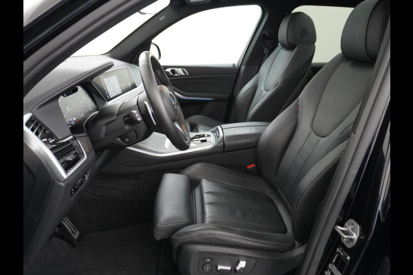 BMW X5 xDrive45e High Executive M SPORT | MEGA COMPLEET | DRIVING ASS. PROFF. | LASER | VERWARMDE STOELEN-STUUR-ACHTERBANK | TREKHAAK | HEAD UP | 1E EIGENAAR+DEALER ONDERHOUDEN