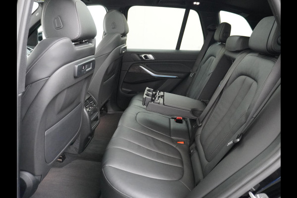 BMW X5 xDrive45e High Executive M SPORT | MEGA COMPLEET | DRIVING ASS. PROFF. | LASER | VERWARMDE STOELEN-STUUR-ACHTERBANK | TREKHAAK | HEAD UP | 1E EIGENAAR+DEALER ONDERHOUDEN