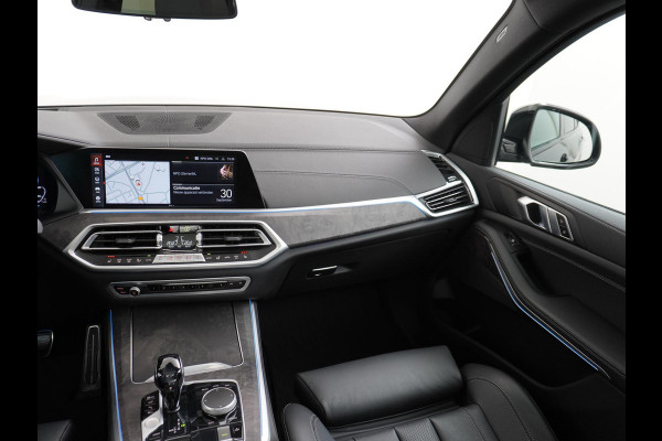 BMW X5 xDrive45e High Executive M SPORT | MEGA COMPLEET | DRIVING ASS. PROFF. | LASER | VERWARMDE STOELEN-STUUR-ACHTERBANK | TREKHAAK | HEAD UP | 1E EIGENAAR+DEALER ONDERHOUDEN