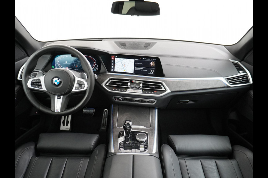 BMW X5 xDrive45e High Executive M SPORT | MEGA COMPLEET | DRIVING ASS. PROFF. | LASER | VERWARMDE STOELEN-STUUR-ACHTERBANK | TREKHAAK | HEAD UP | 1E EIGENAAR+DEALER ONDERHOUDEN