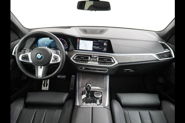 BMW X5 xDrive45e High Executive M SPORT | MEGA COMPLEET | DRIVING ASS. PROFF. | LASER | VERWARMDE STOELEN-STUUR-ACHTERBANK | TREKHAAK | HEAD UP | 1E EIGENAAR+DEALER ONDERHOUDEN