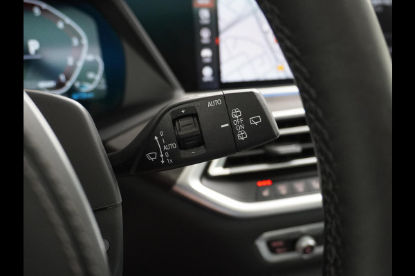 BMW X5 xDrive45e High Executive M SPORT | MEGA COMPLEET | DRIVING ASS. PROFF. | LASER | VERWARMDE STOELEN-STUUR-ACHTERBANK | TREKHAAK | HEAD UP | 1E EIGENAAR+DEALER ONDERHOUDEN