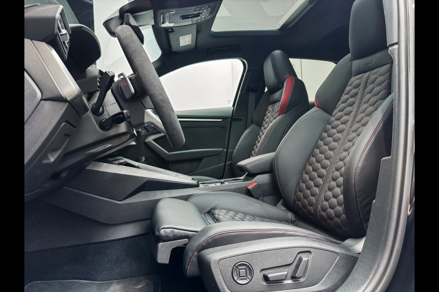 Audi RS3 Sportback 2.5 TFSI RS 3 quattro |B&o|Panorama|Alcantara