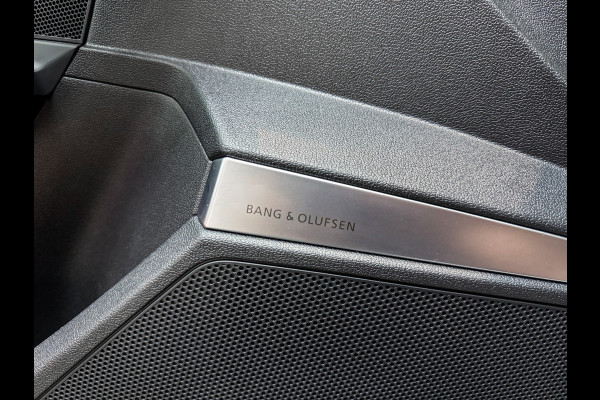 Audi RS3 Sportback 2.5 TFSI RS 3 quattro |B&o|Panorama|Alcantara
