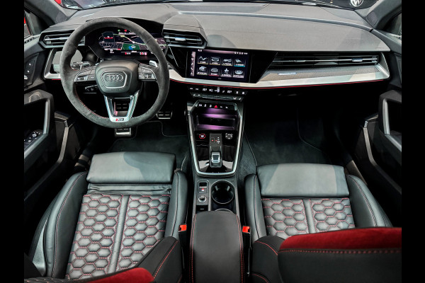Audi RS3 Sportback 2.5 TFSI RS 3 quattro |B&o|Panorama|Alcantara