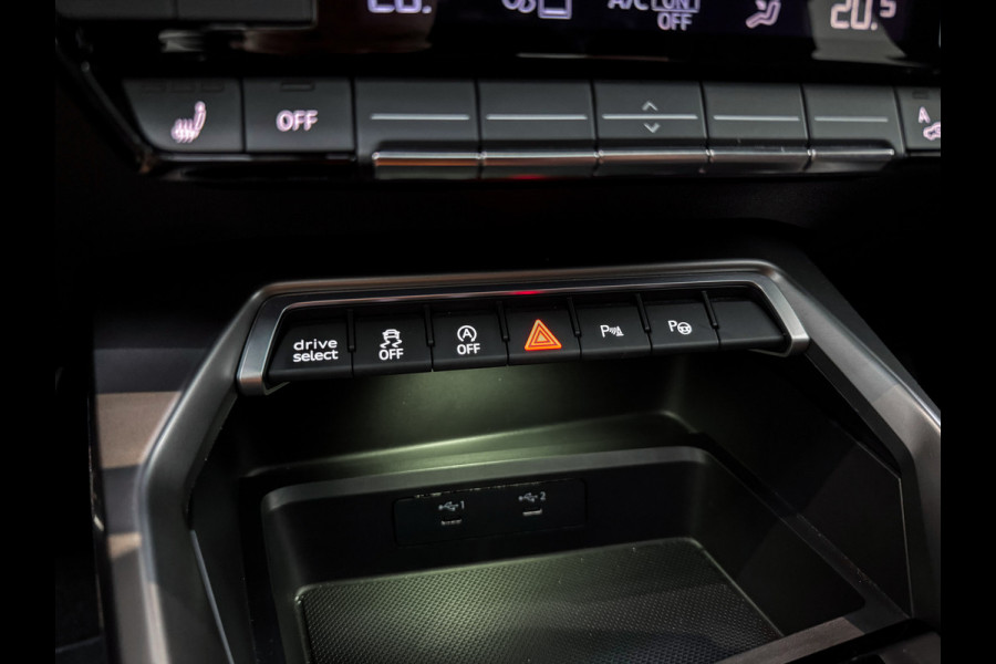 Audi RS3 Sportback 2.5 TFSI RS 3 quattro |B&o|Panorama|Alcantara