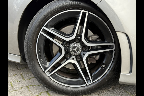Mercedes-Benz A-Klasse 200 Business Solution AMG | Pano | MultiBeam LED | Ambient Light | Memory | Keyless | 18 inch