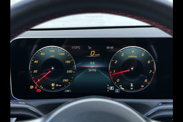 Mercedes-Benz A-Klasse 200 Business Solution AMG | Pano | MultiBeam LED | Ambient Light | Memory | Keyless | 18 inch