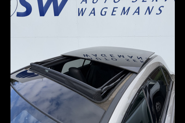 Mercedes-Benz A-Klasse 200 Business Solution AMG | Pano | MultiBeam LED | Ambient Light | Memory | Keyless | 18 inch