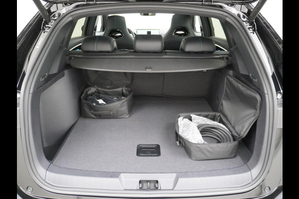 BYD SEAL U 1.5 DM-i FWD Comfort 26,6 kWh PLUG-IN HYBRIDE UNIEK IN NL! GROOTSTE ACCU – TOT 125 KM ELEKTRISCH RIJBEREIK | 6 JAAR VOLLEDIGE BYD GARANTIE | NIEUWE AUTO | DIRECT LEVERBAAR |