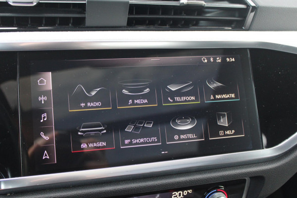 Audi Q3 35 TFSI S-Line | Pano | Sfeer | Matrix | Stoelverwarming