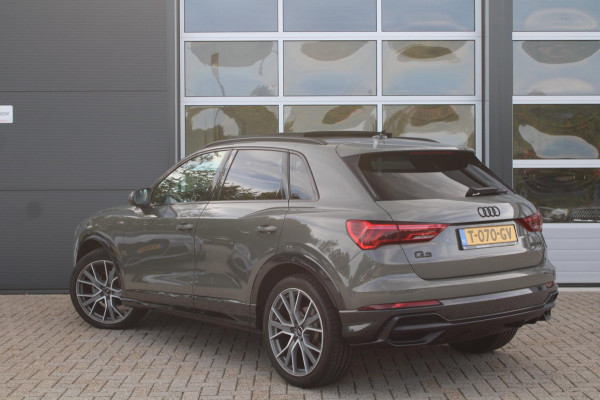 Audi Q3 35 TFSI S-Line | Pano | Sfeer | Matrix | Stoelverwarming
