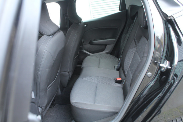 Renault Clio 1.0 TCe 101pk Zen NL-Auto NAP Nieuw Model Airco Cruise Carplay 16"LMV PDC