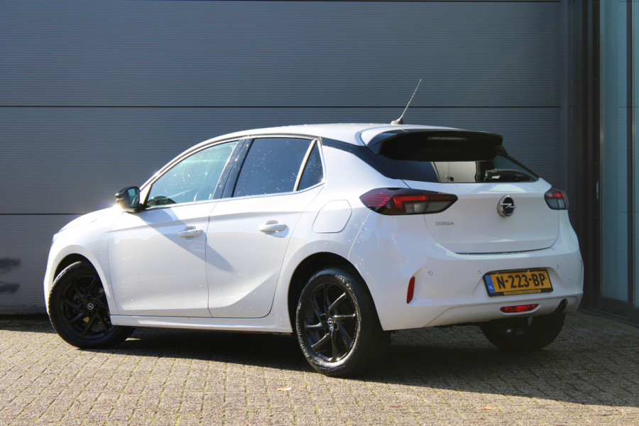 Opel Corsa 1.2 Edition | Winterpakket | Carplay | Lichtmetaal | Parkeersensoren achter | Privacy Glass