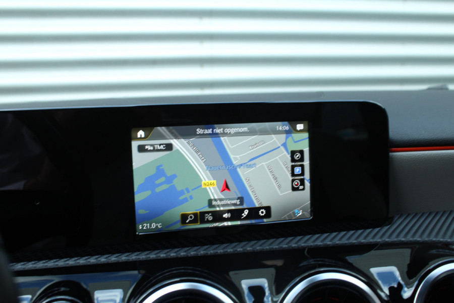 Mercedes-Benz A-Klasse 160 109pk Advantage Widescreen Leder Clima Cruise Navi Camera LMV