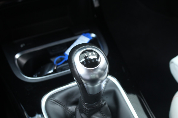 Mercedes-Benz A-Klasse 160 109pk Advantage Widescreen Leder Clima Cruise Navi Camera LMV
