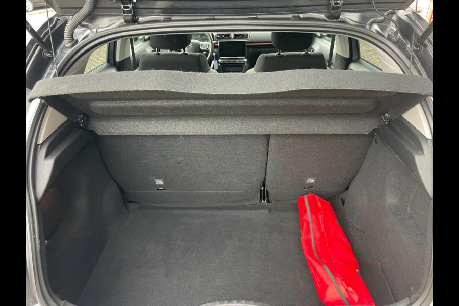 Citroën C3 1.2 PureTech C-Series (origineel NL/CARPLAY/PDC/LED/CRUISE Citroën C3 1.2 PureTech C-Series (origineel NL/CARPLAY/PDC/LED/CRUISE