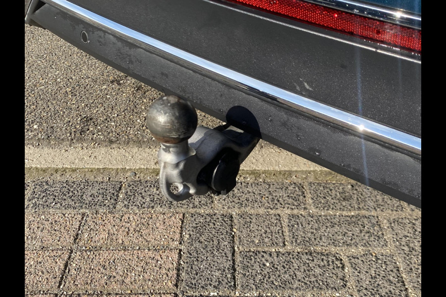 Volkswagen Tiguan 1.4 TSI eHybrid ELEGANCE| PANO | CAMERA |