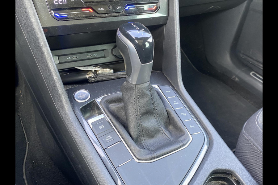 Volkswagen Tiguan 1.4 TSI eHybrid ELEGANCE| PANO | CAMERA |