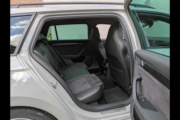 Škoda Superb 1.4 TSI iV Sportline Plug-in|Memory|Matrix-LED|Alcantara|Keyless-Entry/Go|Adaptive-Cruise|Stoel/Stuurverw.|Blindspot