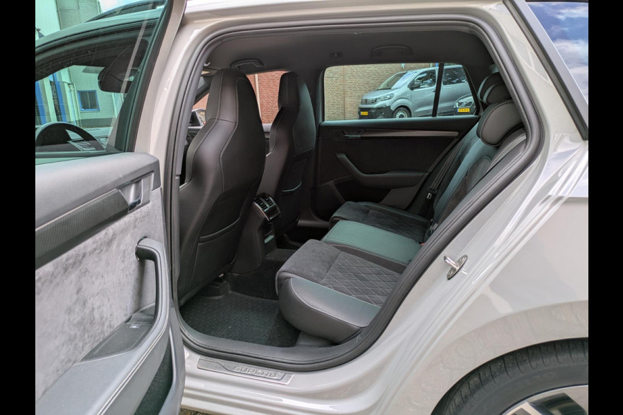 Škoda Superb 1.4 TSI iV Sportline Plug-in|Memory|Matrix-LED|Alcantara|Keyless-Entry/Go|Adaptive-Cruise|Stoel/Stuurverw.|Blindspot