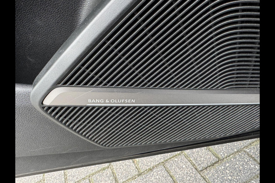 Audi SQ5 3.0 TFSI quattro Pro Line Plus | Panoramadak | Camera | Head-Up Display | Stoelventilatie/Verwarming |