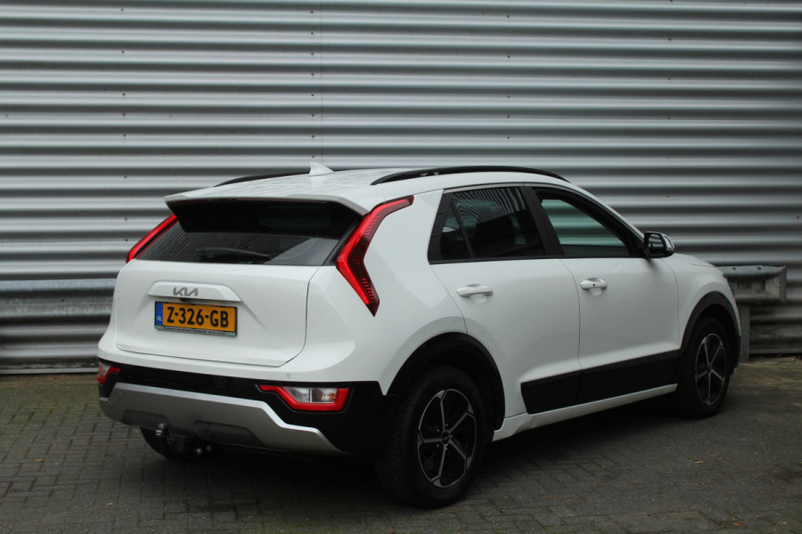 Kia Niro 1.6 GDi Hybrid 141pk DynamicLine DCT6 NL-Auto NAP BTW Clima Cruise Navi Camera Carplay Dig. Cockpit 16"LMV Trekhaak 1300kg Kia Niro 1.6 GDi Hybrid 141pk DynamicLine DCT6 NL-Auto NAP BTW Clima Cruise Navi Camera Carplay Dig. Cockpit 16"LMV Trekhaak 1300kg