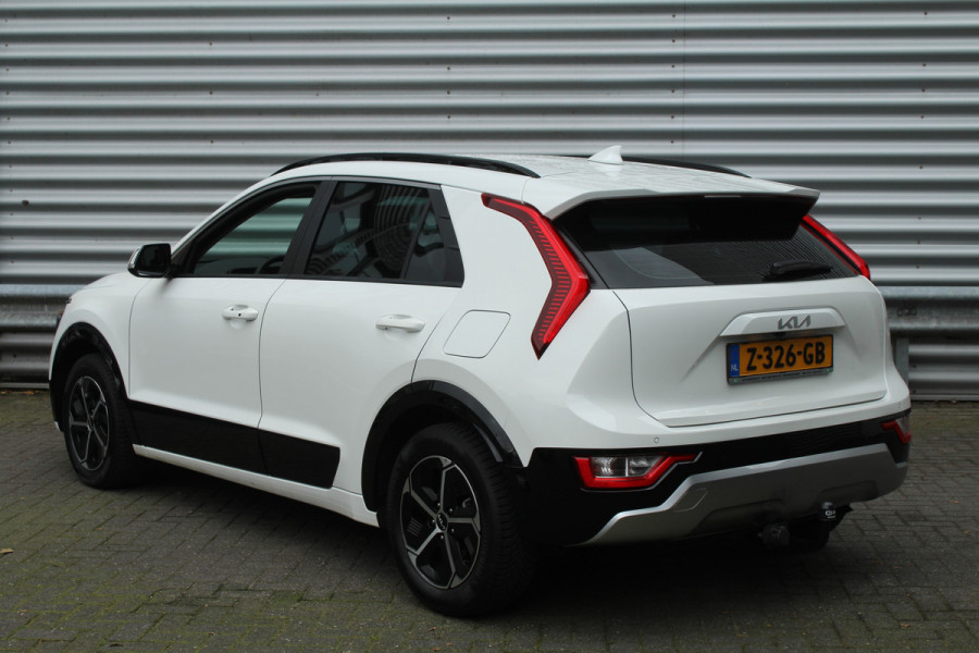 Kia Niro 1.6 GDi Hybrid 141pk DynamicLine DCT6 NL-Auto NAP BTW Clima Cruise Navi Camera Carplay Dig. Cockpit 16"LMV Trekhaak 1300kg Kia Niro 1.6 GDi Hybrid 141pk DynamicLine DCT6 NL-Auto NAP BTW Clima Cruise Navi Camera Carplay Dig. Cockpit 16"LMV Trekhaak 1300kg