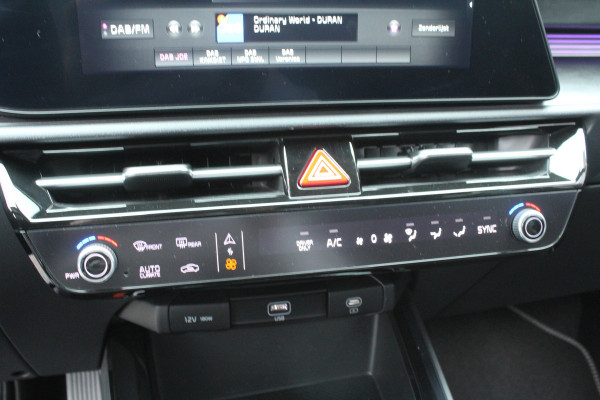 Kia Niro 1.6 GDi Hybrid 141pk DynamicLine DCT6 NL-Auto NAP BTW Clima Cruise Navi Camera Carplay Dig. Cockpit 16"LMV Trekhaak 1300kg Kia Niro 1.6 GDi Hybrid 141pk DynamicLine DCT6 NL-Auto NAP BTW Clima Cruise Navi Camera Carplay Dig. Cockpit 16"LMV Trekhaak 1300kg