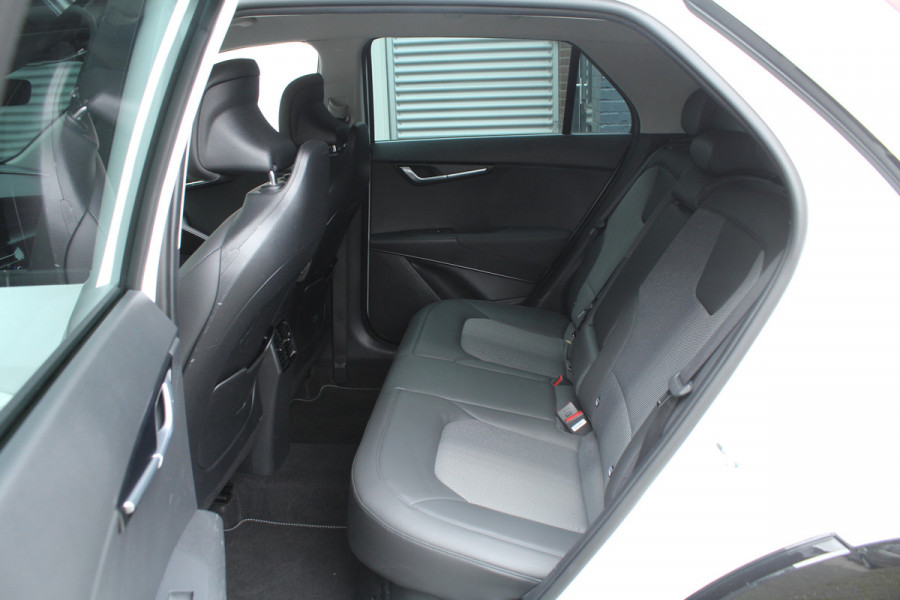 Kia Niro 1.6 GDi Hybrid 141pk DynamicLine DCT6 NL-Auto NAP BTW Clima Cruise Navi Camera Carplay Dig. Cockpit 16"LMV Trekhaak 1300kg Kia Niro 1.6 GDi Hybrid 141pk DynamicLine DCT6 NL-Auto NAP BTW Clima Cruise Navi Camera Carplay Dig. Cockpit 16"LMV Trekhaak 1300kg