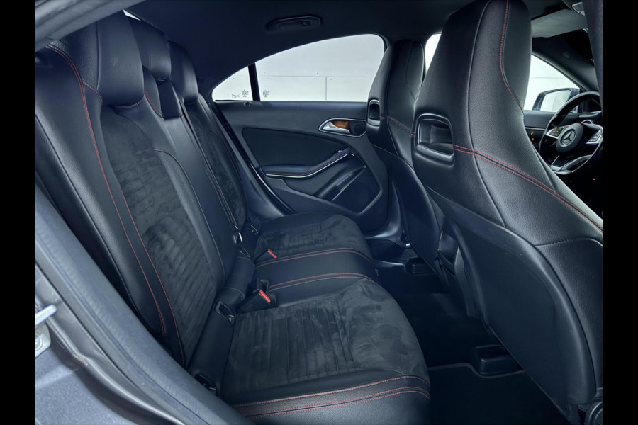 Mercedes-Benz CLA-Klasse 180 AMG Night Pakketr Airco Navi Cruise Trekh.