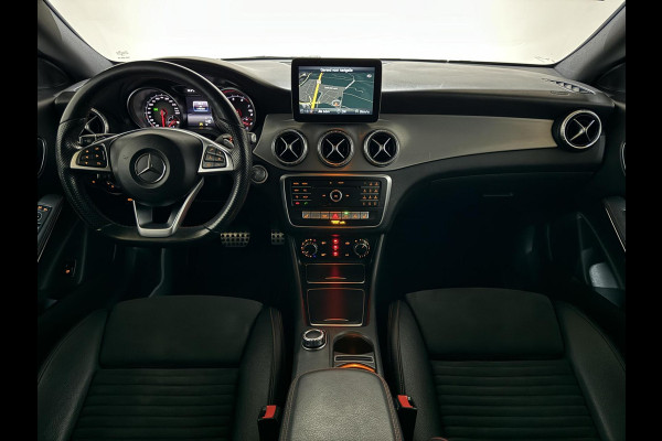 Mercedes-Benz CLA-Klasse 180 AMG Night Pakketr Airco Navi Cruise Trekh.