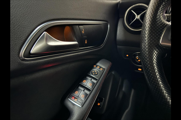Mercedes-Benz CLA-Klasse 180 AMG Night Pakketr Airco Navi Cruise Trekh.