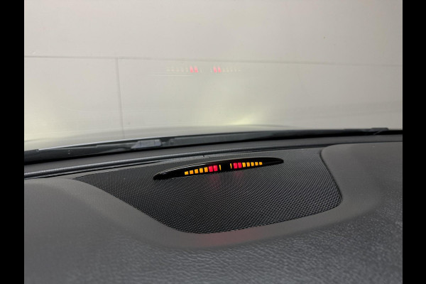 Mercedes-Benz CLA-Klasse 180 AMG Night Pakketr Airco Navi Cruise Trekh.