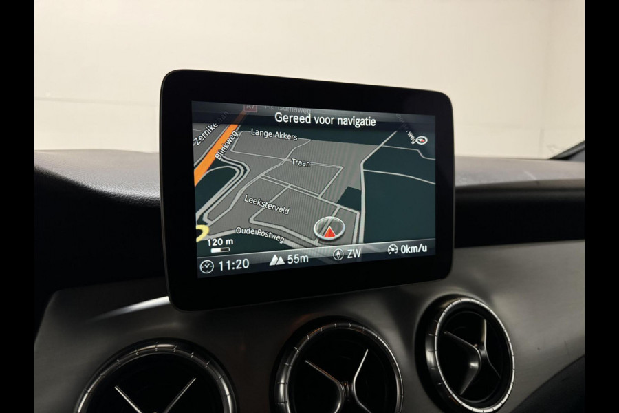 Mercedes-Benz CLA-Klasse 180 AMG Night Pakketr Airco Navi Cruise Trekh.
