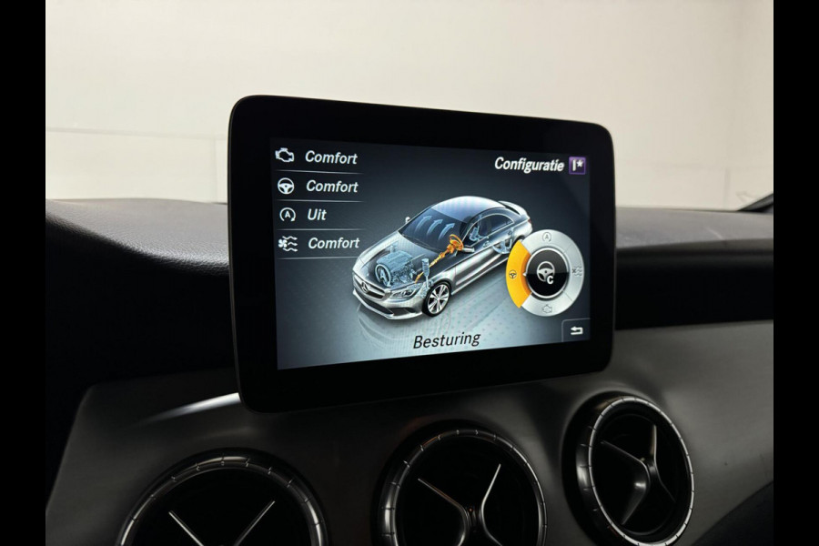 Mercedes-Benz CLA-Klasse 180 AMG Night Pakketr Airco Navi Cruise Trekh.