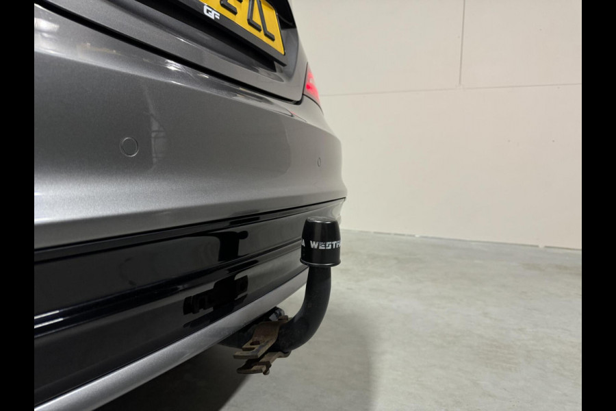 Mercedes-Benz CLA-Klasse 180 AMG Night Pakketr Airco Navi Cruise Trekh.