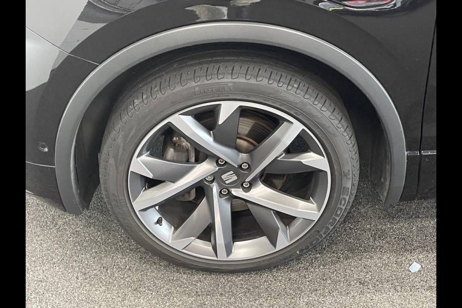 Seat Tarraco 1.4 TSI e-Hybrid FR PHEV Aut winterpack Dode hoek Navi Carplay PDC V+A Elektrische achterklep Adaptieve Onderstel Climate control Safe Drivepack Seat Tarraco 1.4 TSI e-Hybrid FR PHEV Aut winterpack Dode hoek Navi Carplay PDC V+A Elektrische achterklep Adaptieve Onderstel Climate control Safe Drivepack