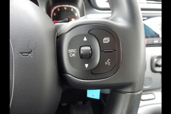 Fiat Panda Hybride | City Cross | Tel. Bluetooth | Airco |